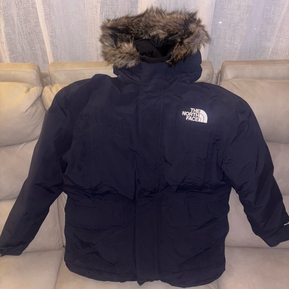 The North Face Men's McMurdo Waterproof Parka - Size L - Mint Condition.